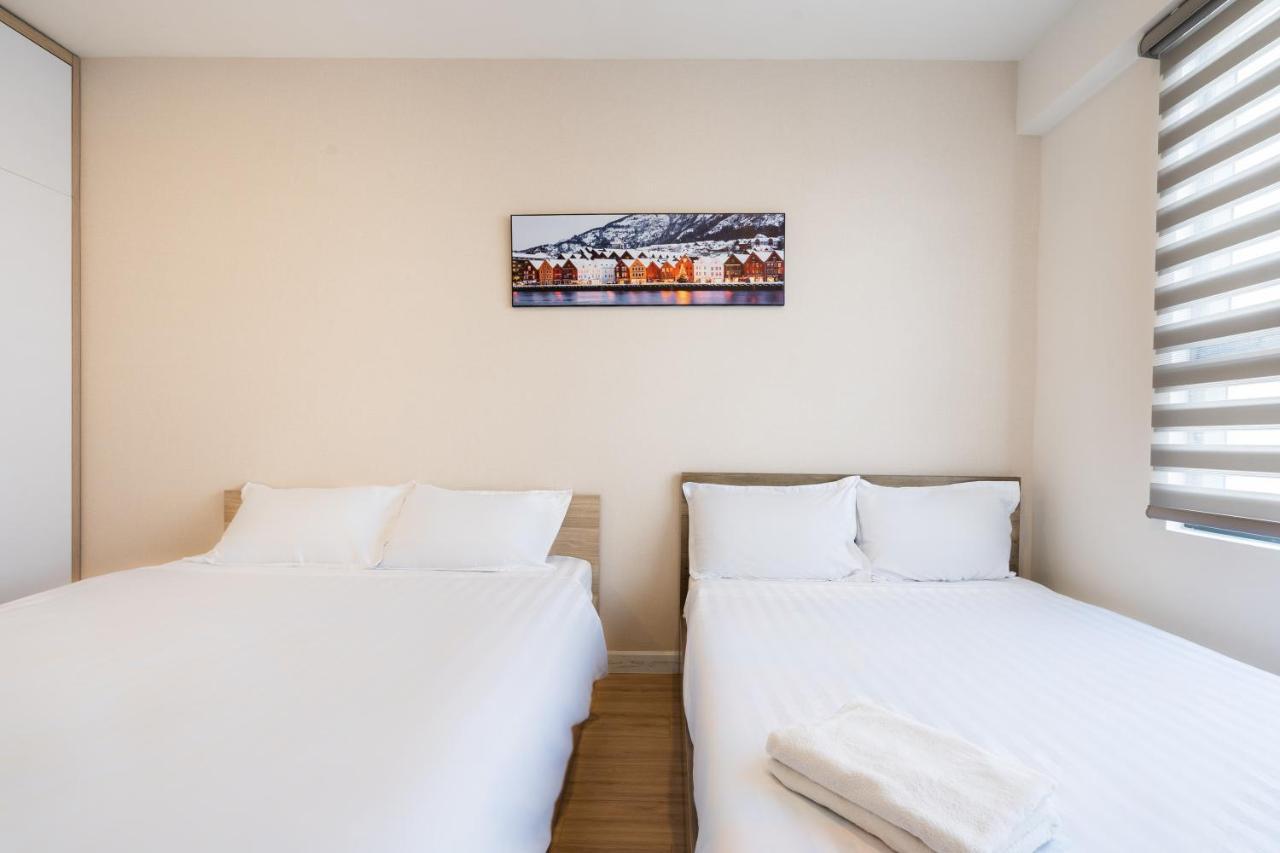 1St District/3Br Luxurious Apartment-The Soho Ho Chi Minh-staden Exteriör bild